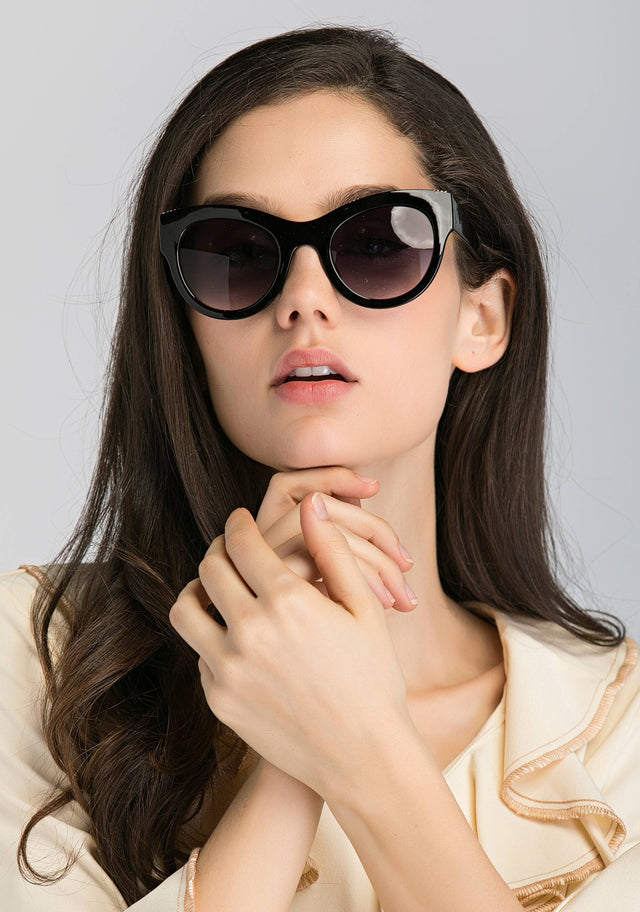 Black Glossy Frame Cat Eye Sunglasses