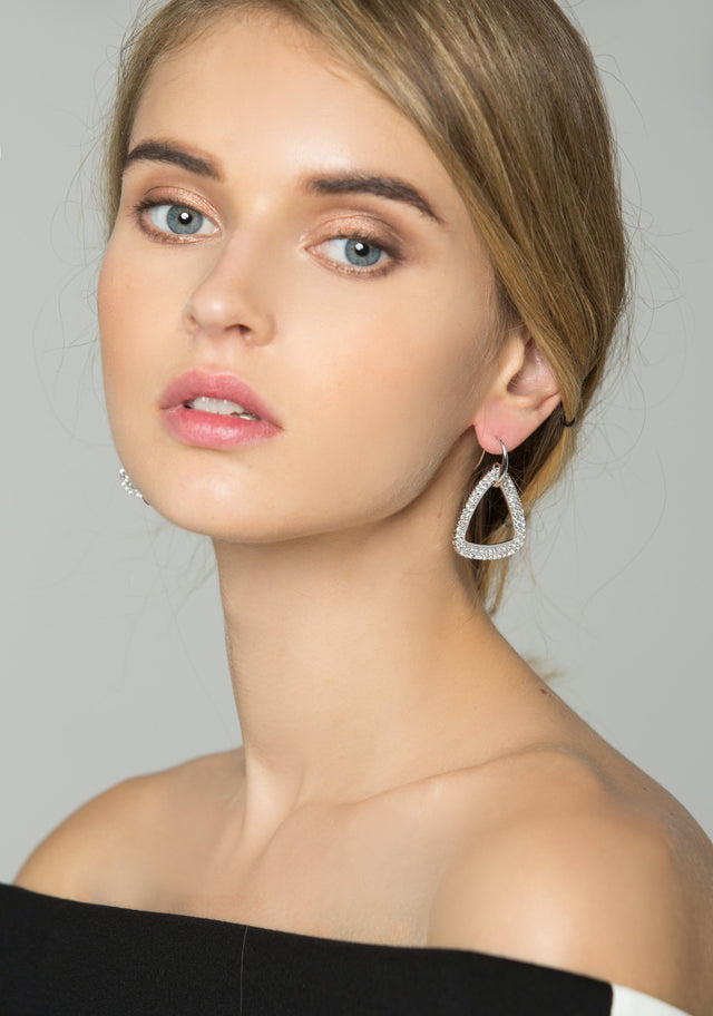 Faux Rhinestones Embedded Triangle Drop Earrings