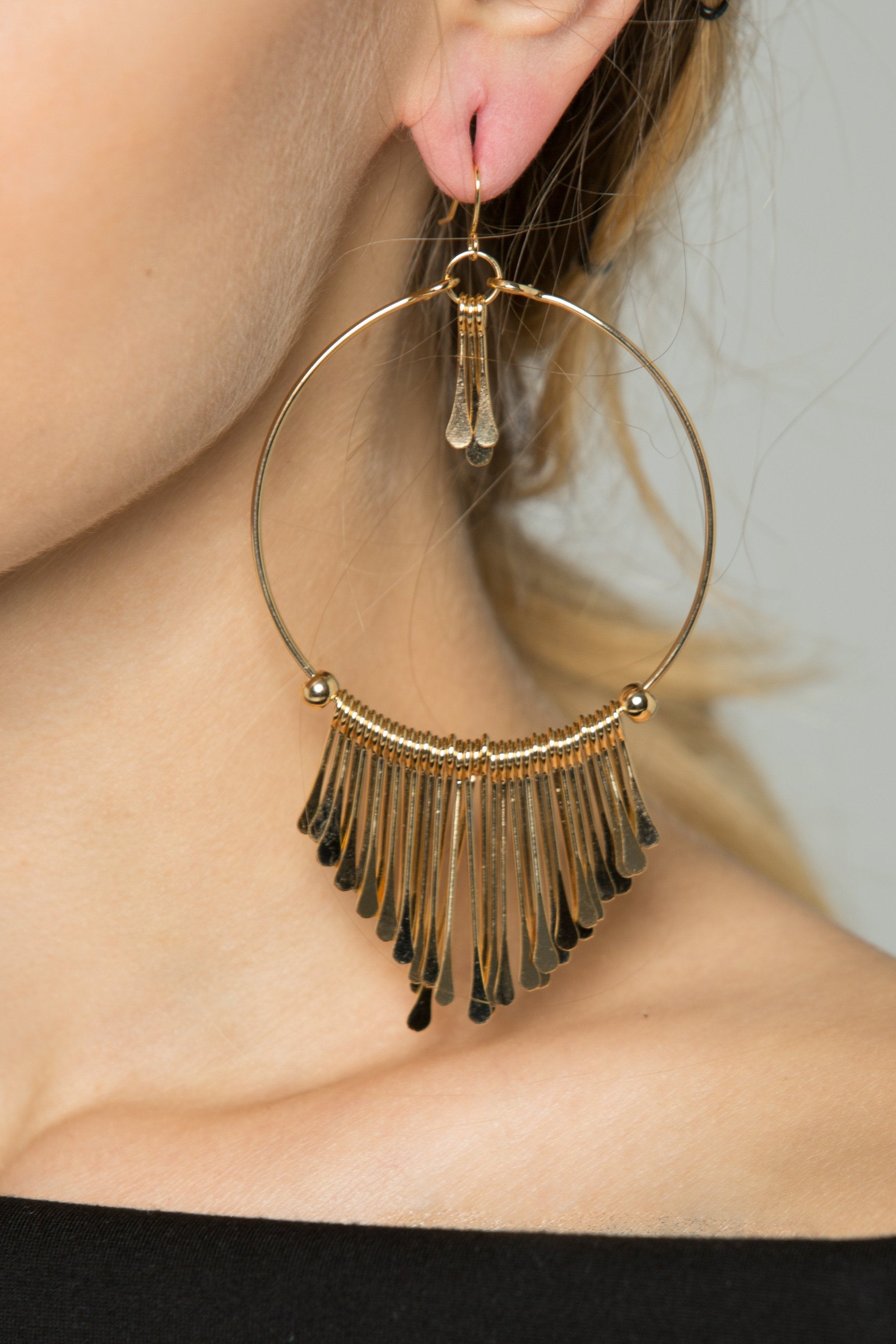Gold Round Fringed Drop Earrings Gold Round Fringed Drop Earrings