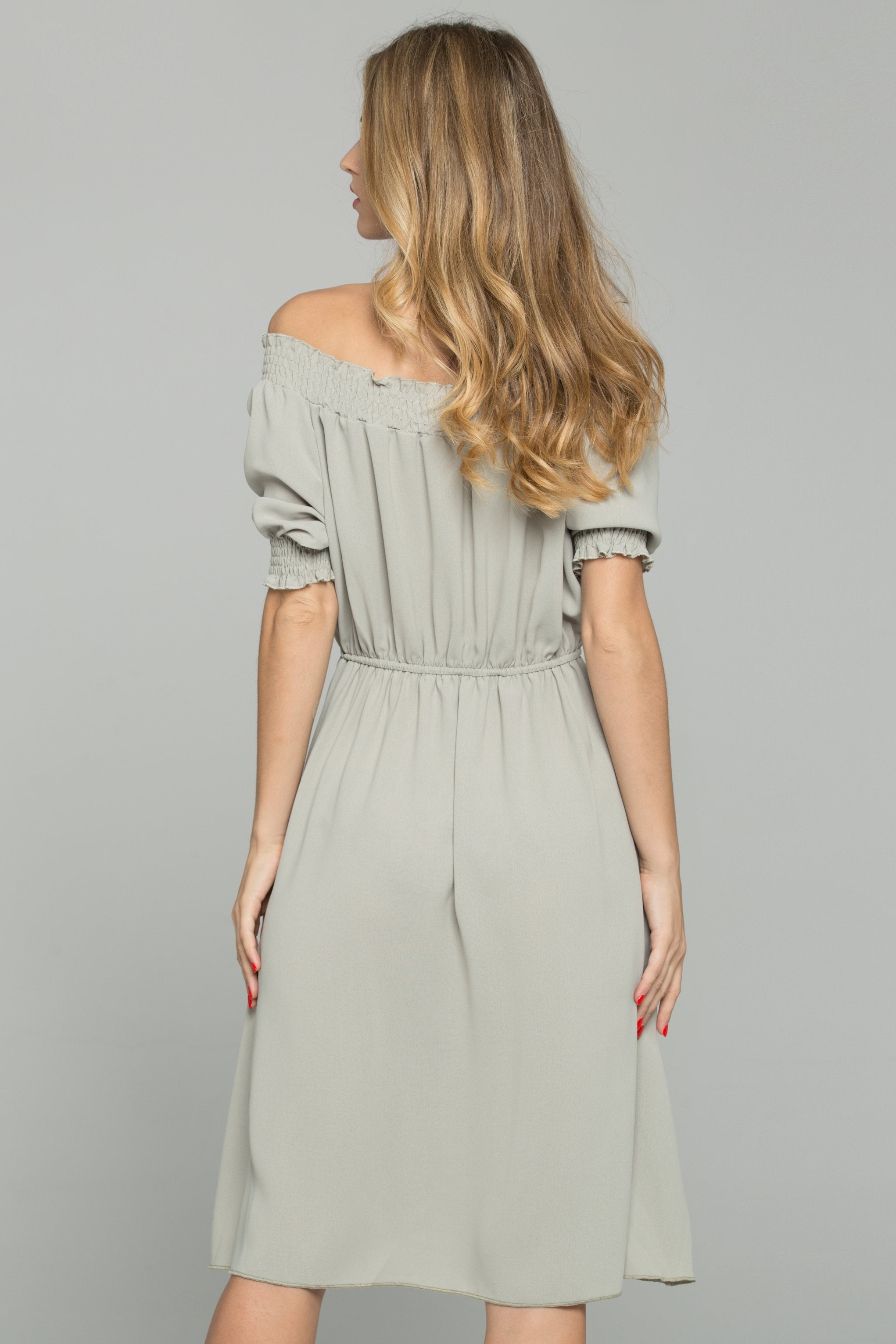 Green Cotton Off-The-Shoulder Ruched Pleat Mini Dress Green Cotton Off-The-Shoulder Ruched Pleat Mini Dress