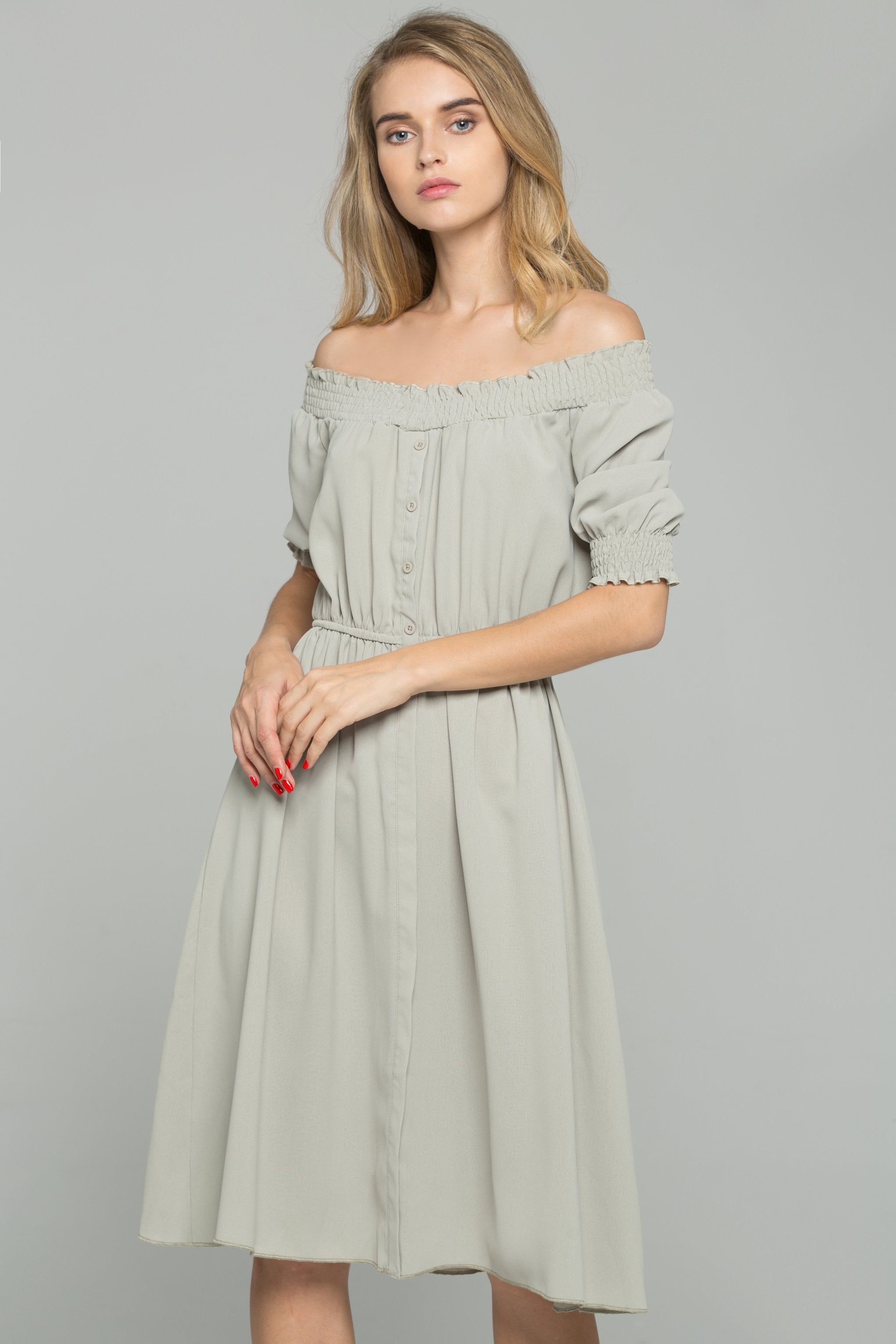 Green Cotton Off-The-Shoulder Ruched Pleat Mini Dress Green Cotton Off-The-Shoulder Ruched Pleat Mini Dress
