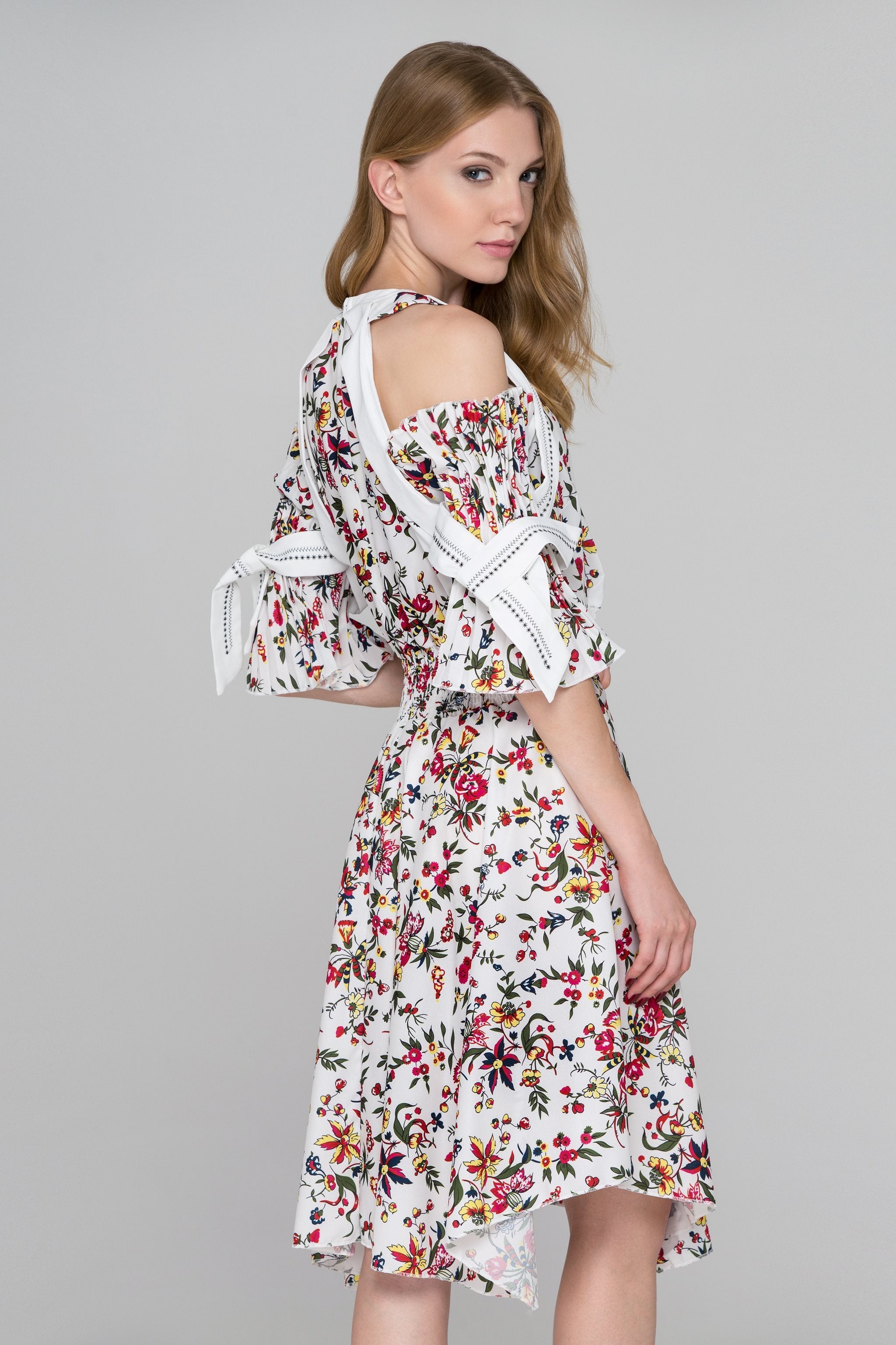 White Floral Print Pleated Sleeves Cold Shoulder Midi Dress White Floral Print Pleated Sleeves Cold Shoulder Midi Dress