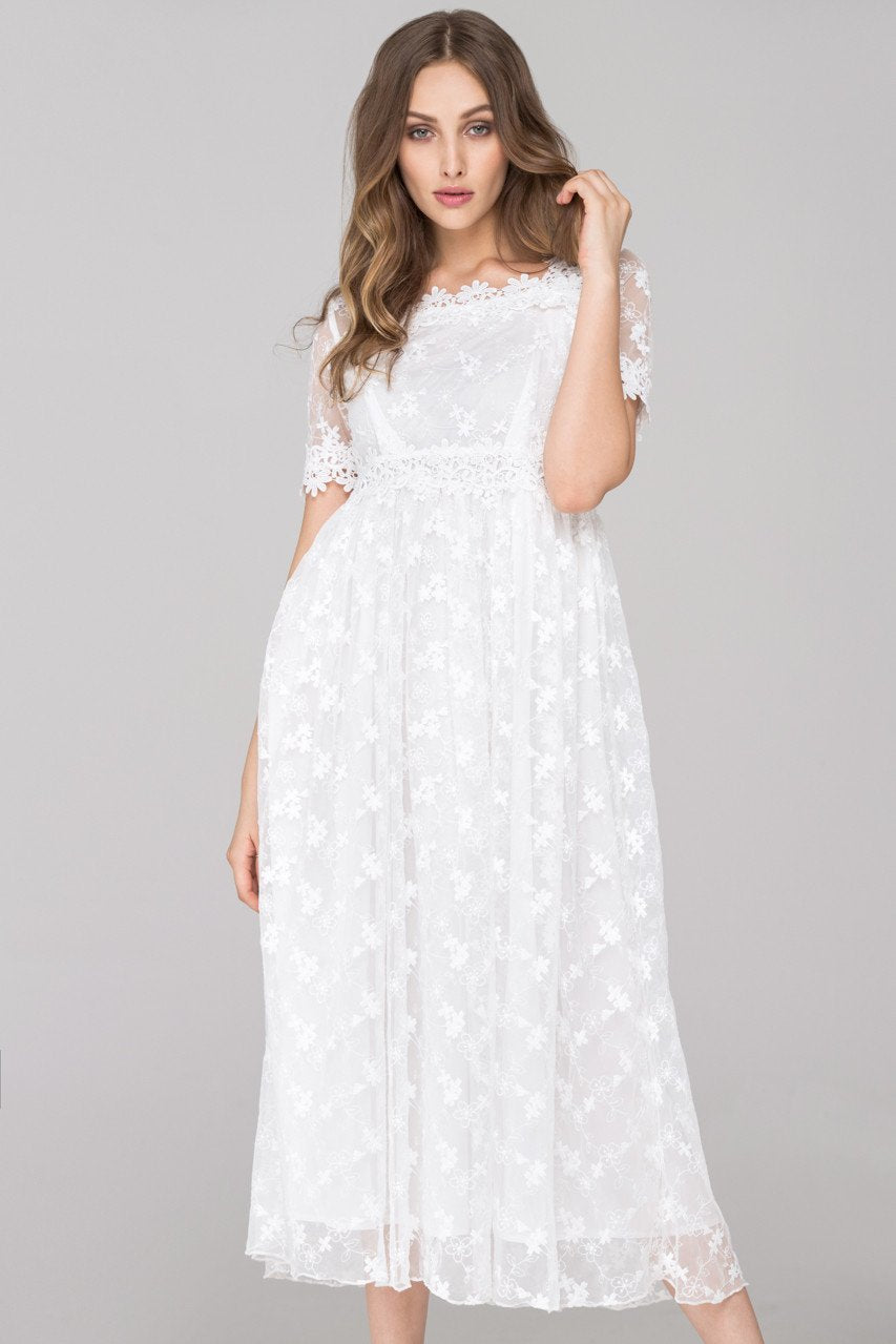 White Embroidered Soft Tulle Maxi Dress White Embroidered Soft Tulle Maxi Dress