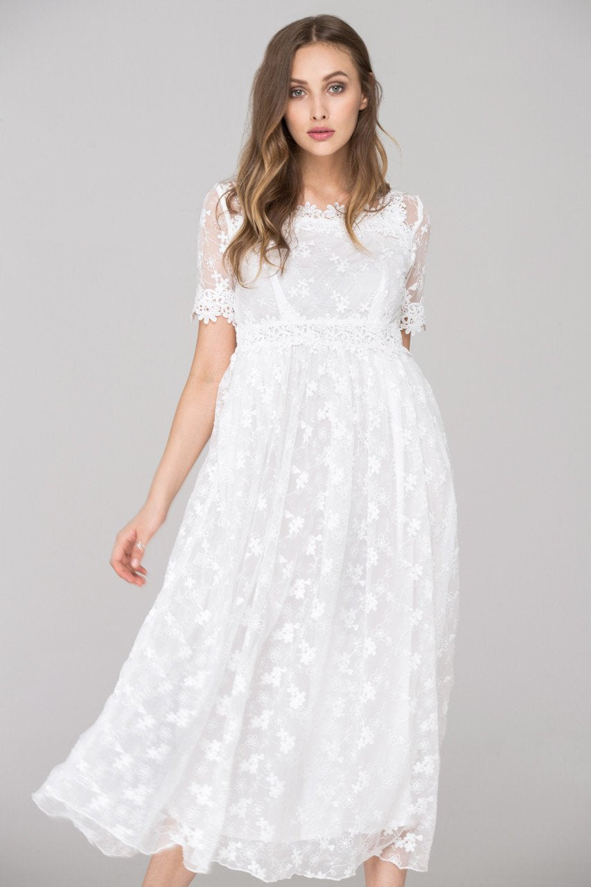 White Embroidered Soft Tulle Maxi Dress White Embroidered Soft Tulle Maxi Dress
