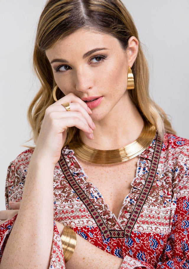Gold Wire Choker Jewelry 4-piece Set