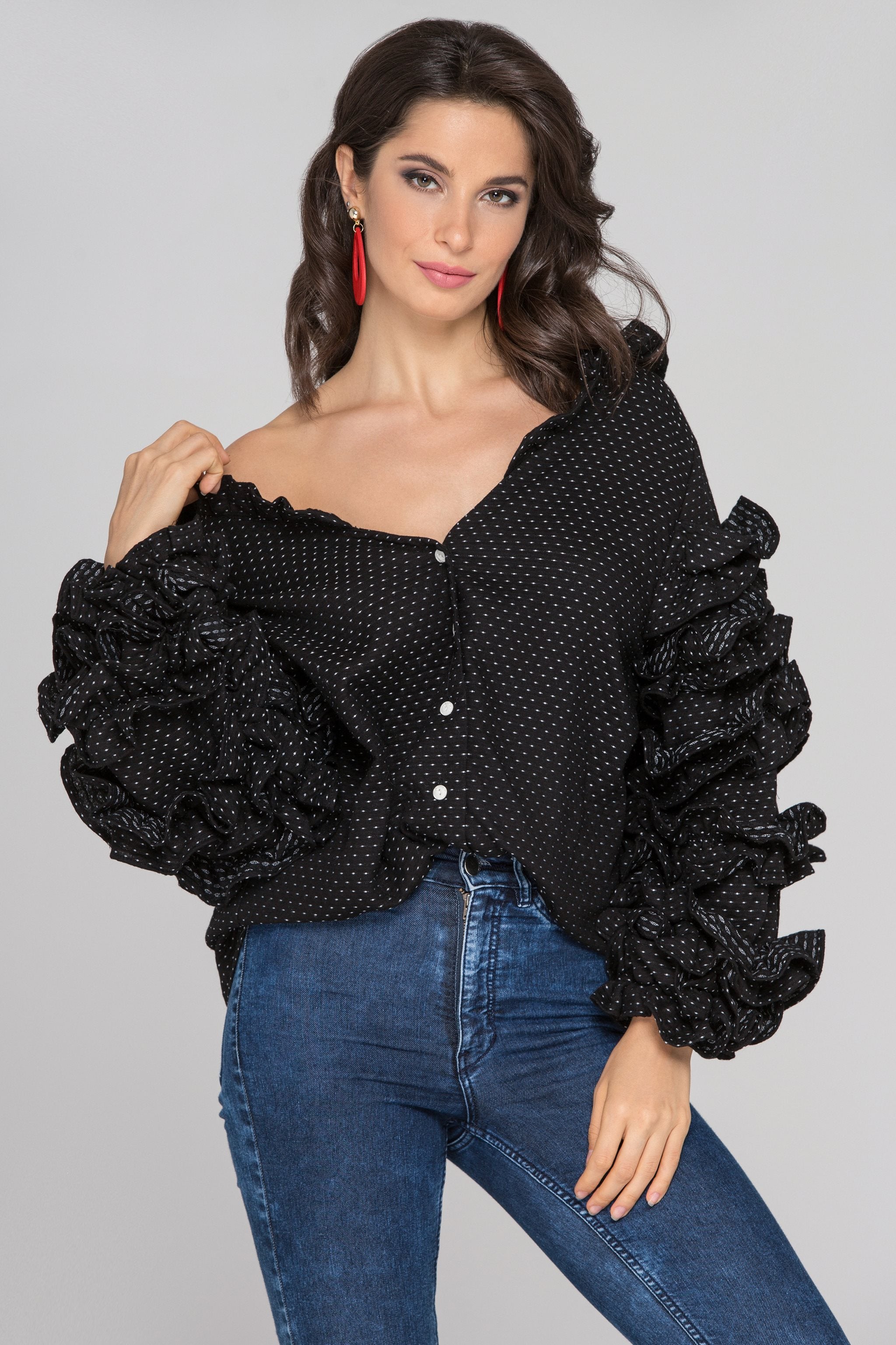 Dana Al Tuwairsh - Black Ruffle Sleeve Cardigan