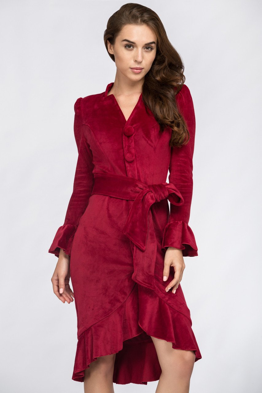 Fatima Almomen - Red Velvet Bell Sleeve Summer Midi Dress