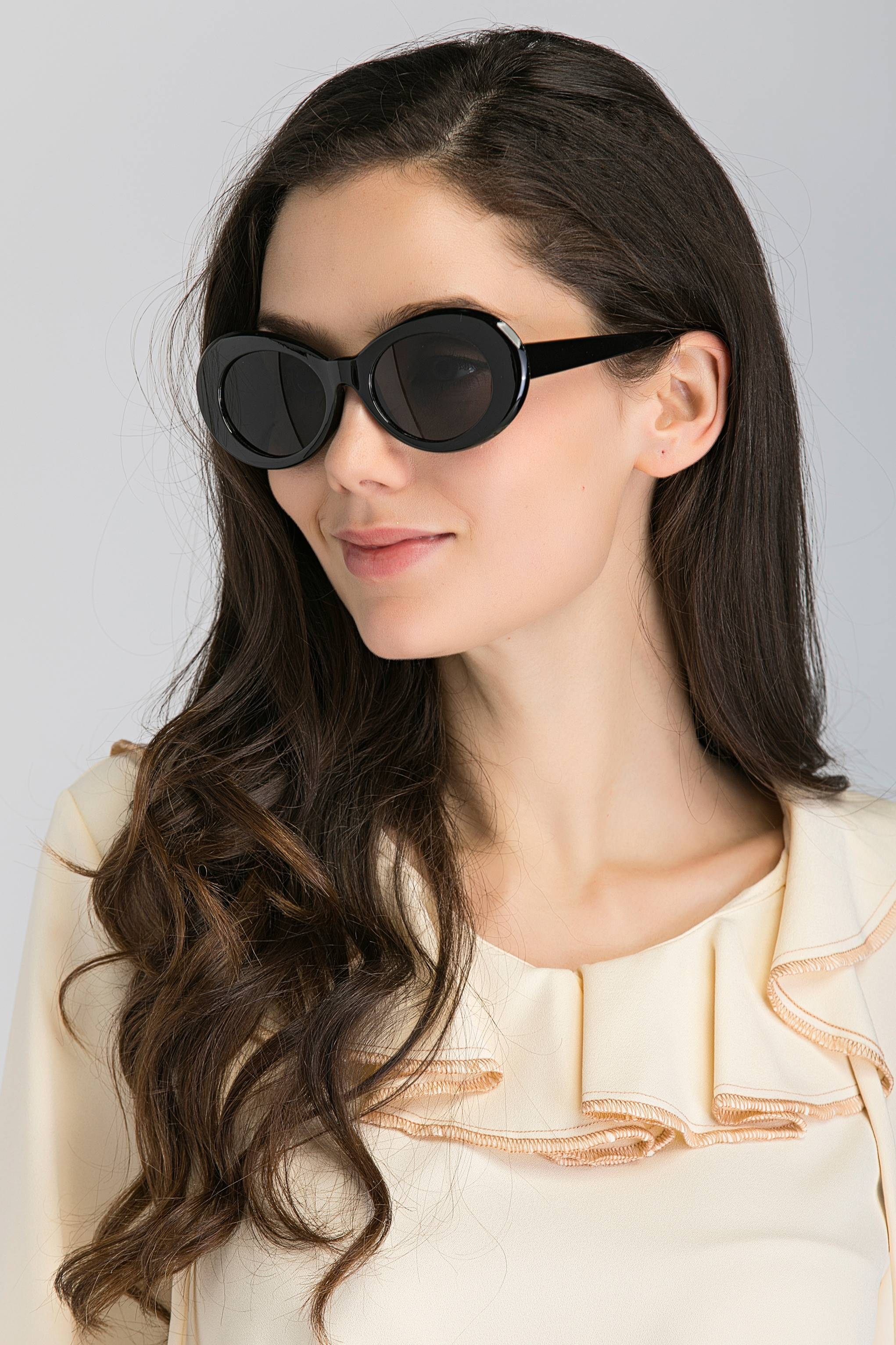 Black Round Slim Cat Eye Sunglasses