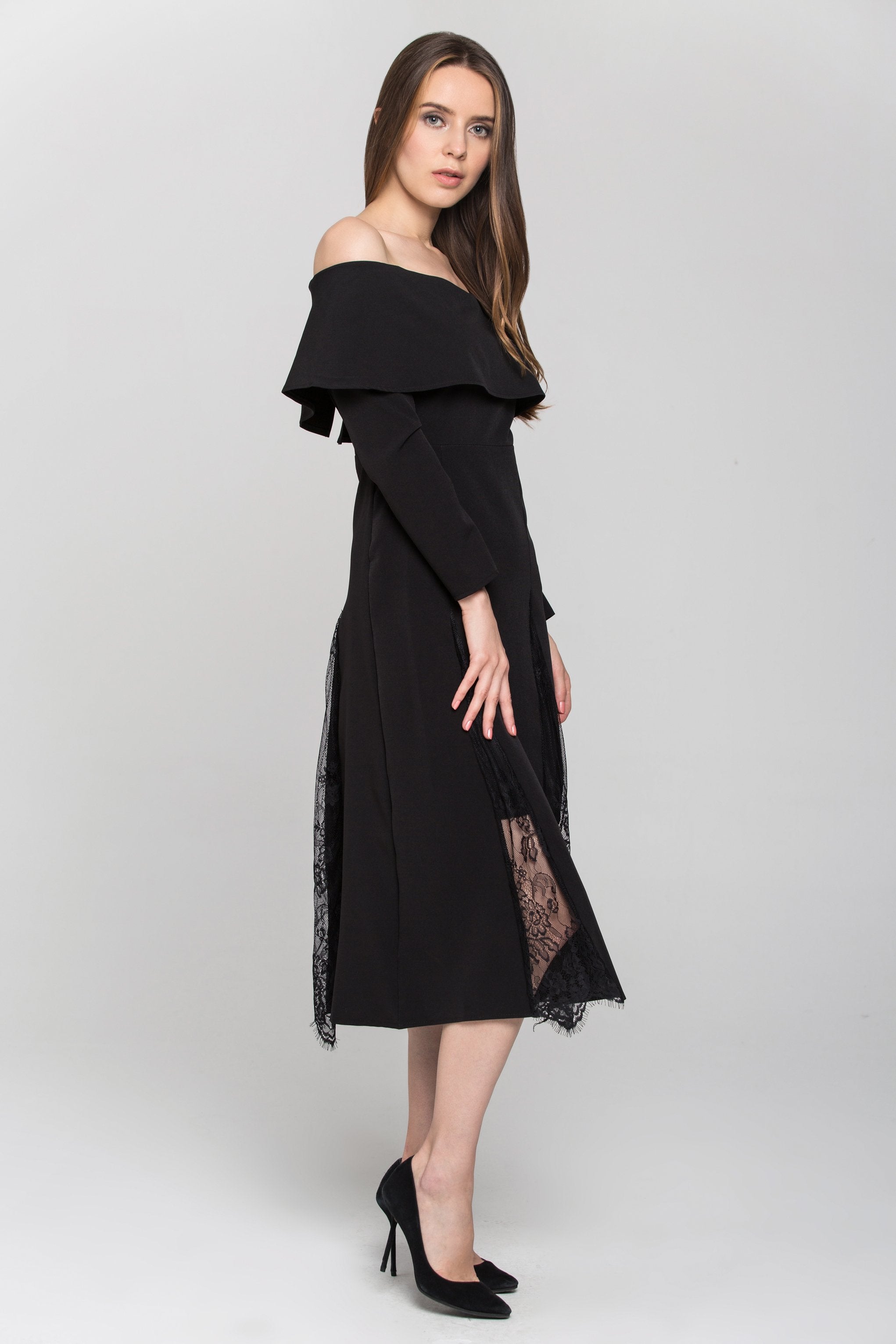 Black Sleeved Bardot Lace Panel Maxi Dress