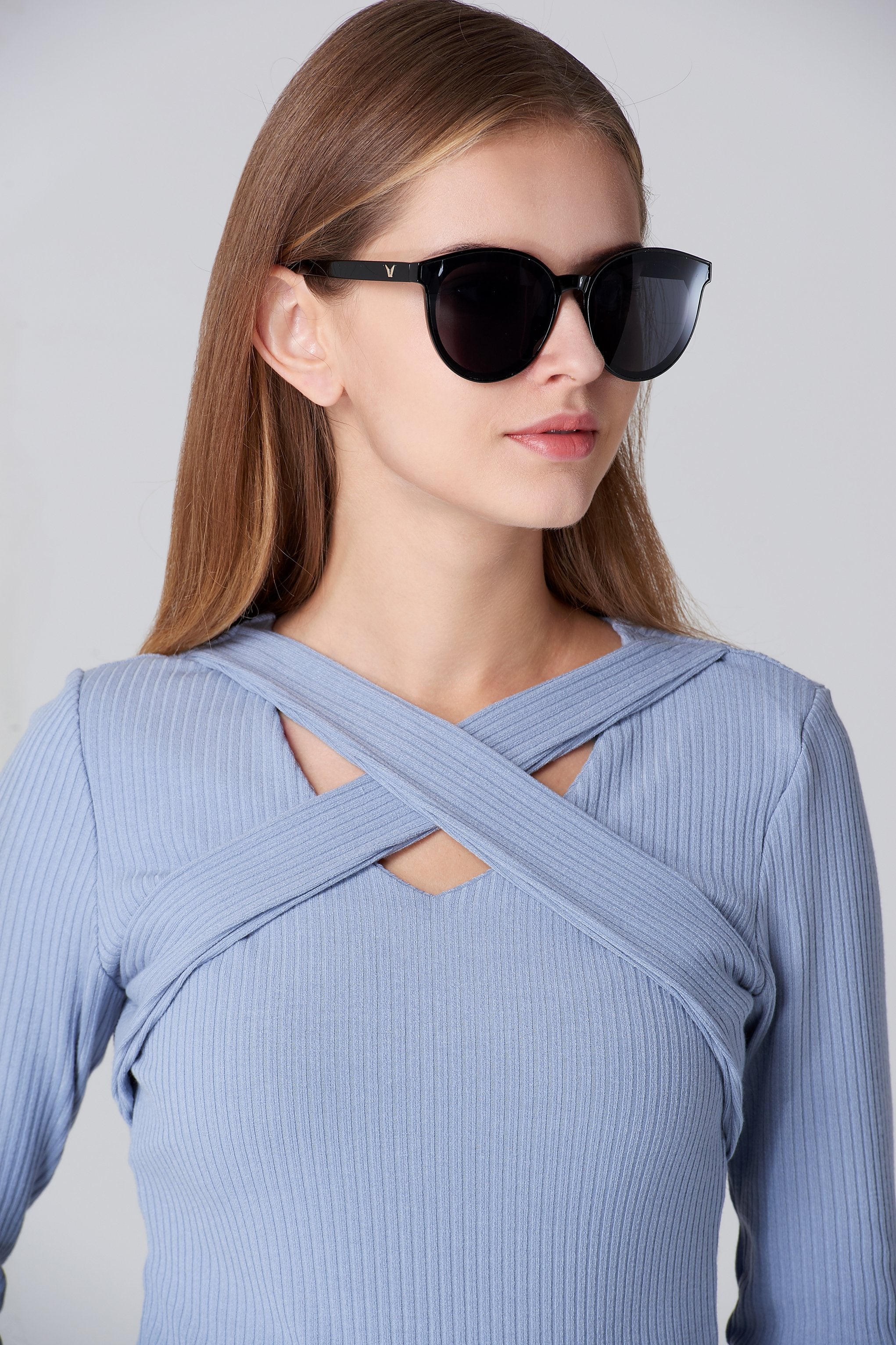 Black Round Slim Cat Eye Sunglasses