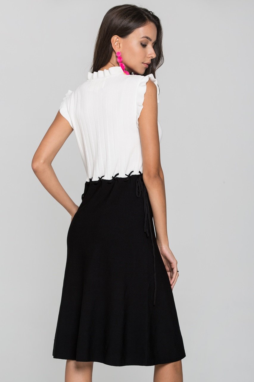 Black and White Cross Stich Waist Midi Dress