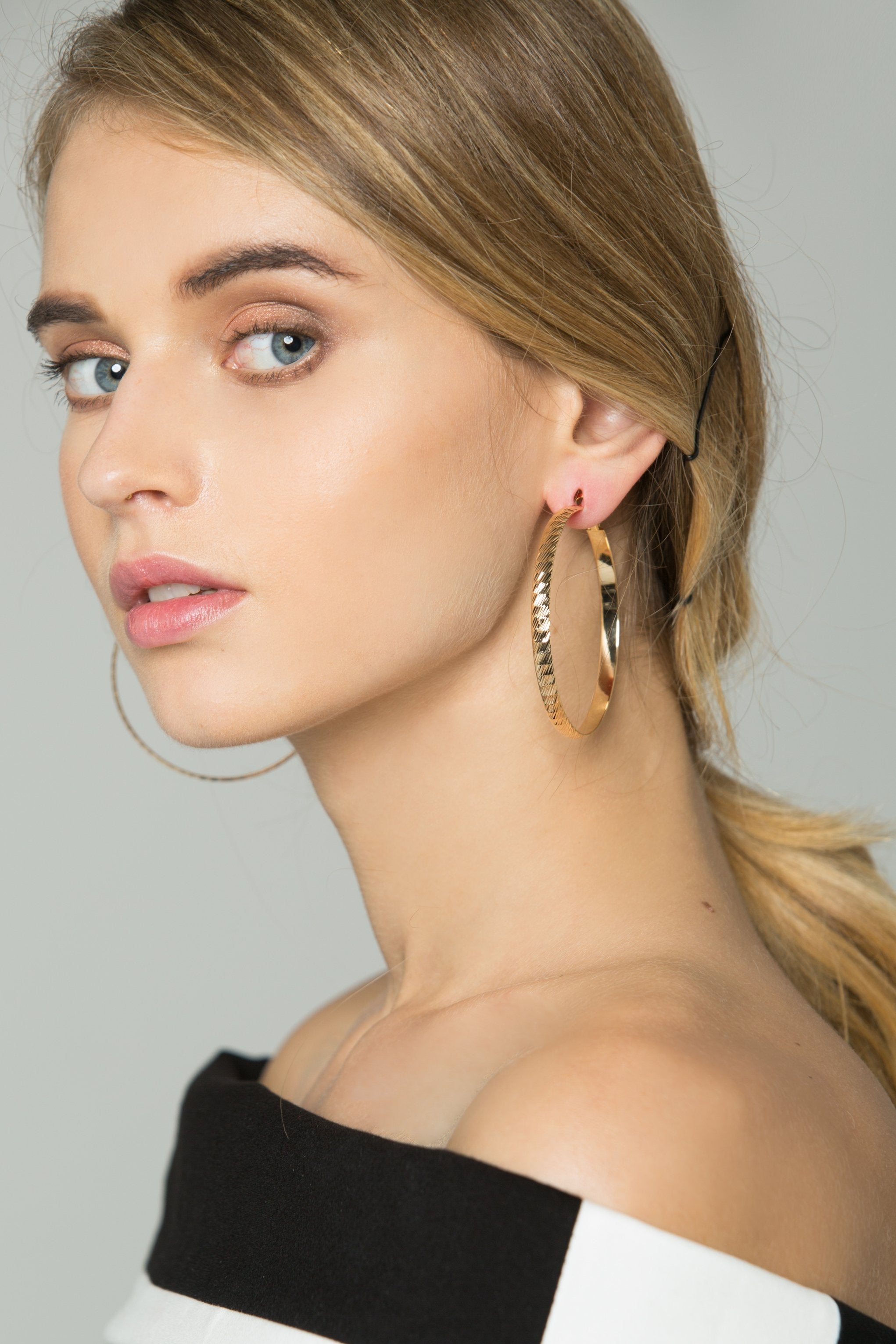 Gold Flat Ribbed Hoop Earrings