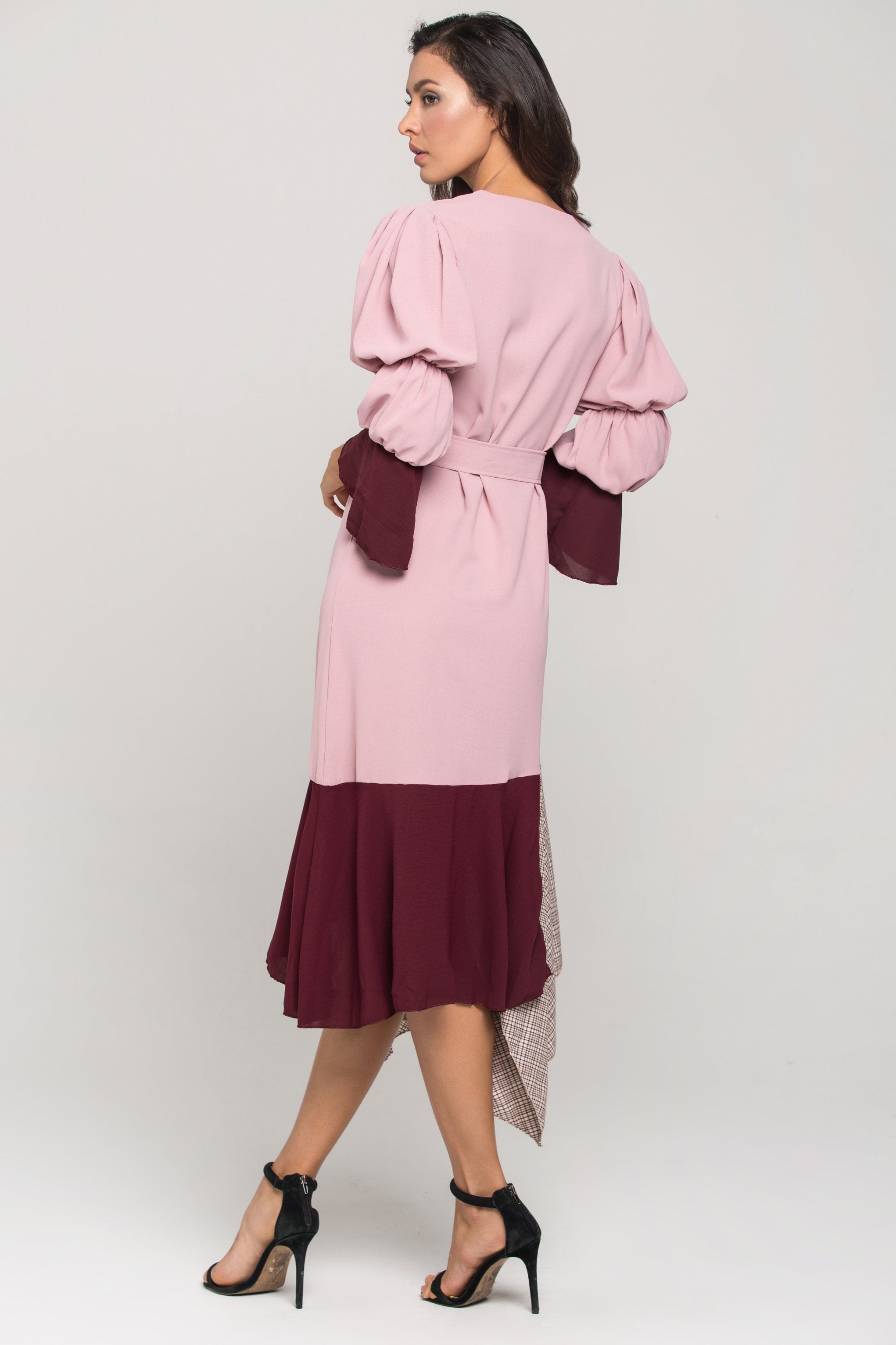 Mauve Puff Bell Sleeves Check Panel Midi Dress