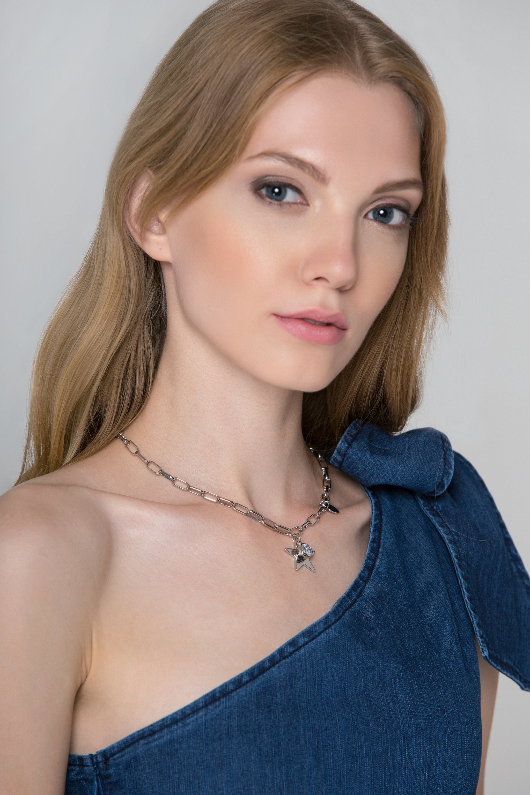 Silver Chain Star Charm Necklace