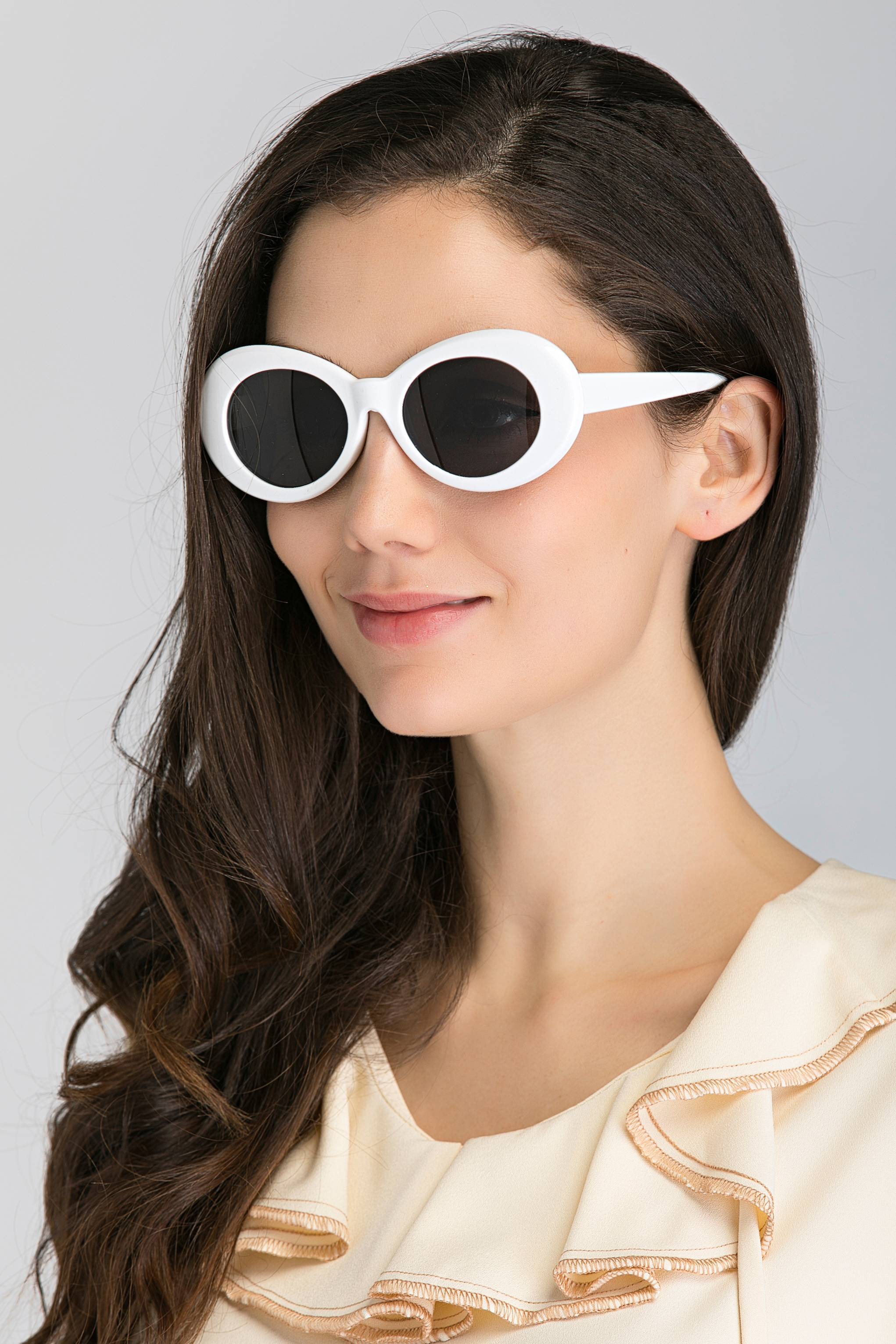 White Round Slim Cat Eye Sunglasses