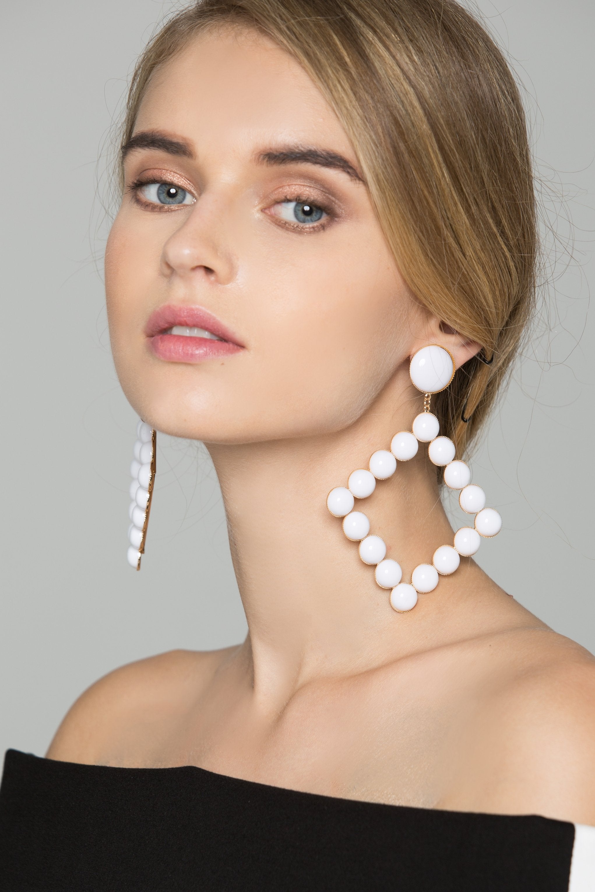 White Square Acrylic Studs Earrings