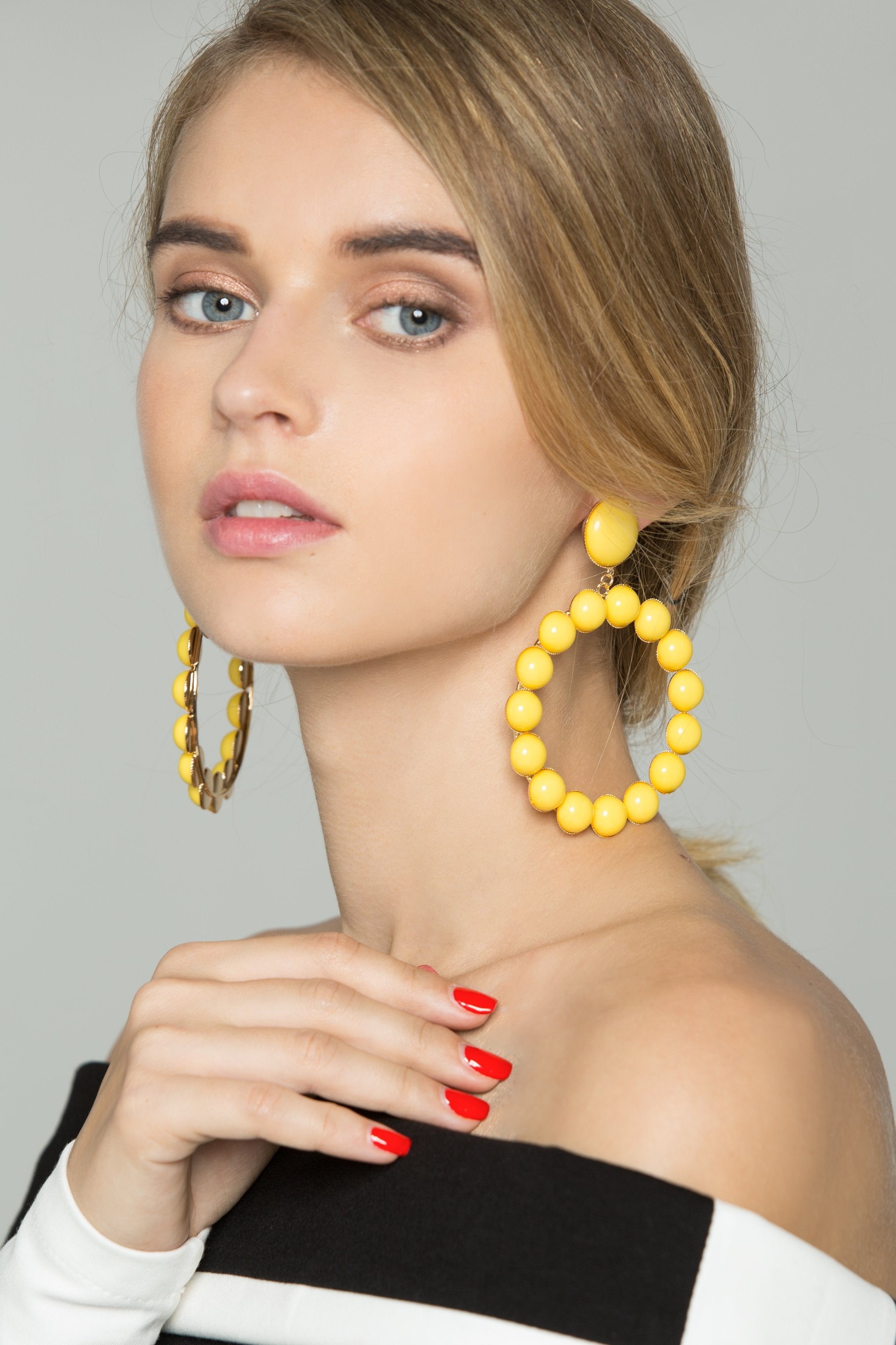 Yellow Round Acrylic Studs Earrings